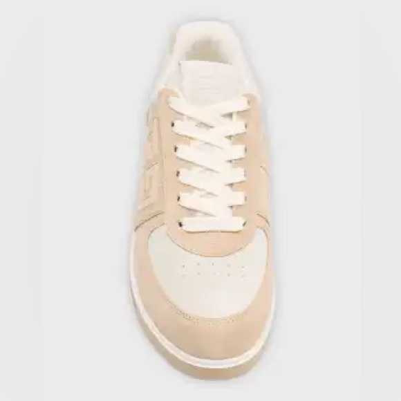 Givenchy G4 Mixed Leather Low-Top Sneakers- Brand New in Box - Picture 4 of 16